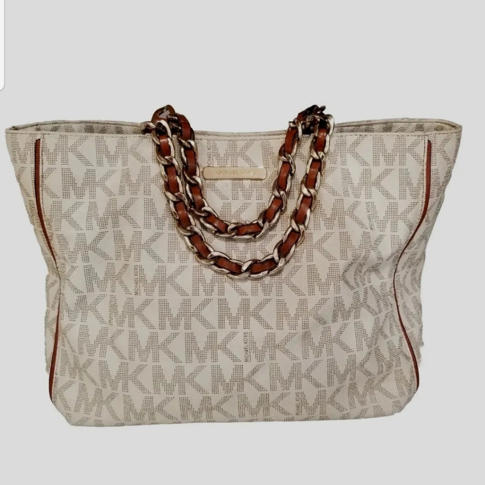 Sold! MICHAEL Michael Kors Harper Signature Cream Shoulder Handbag Tote - Picture 2 of 13
